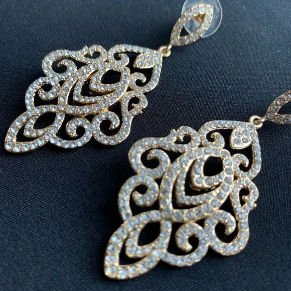 Crystal Dangle Earrings - Picture 2 of 7